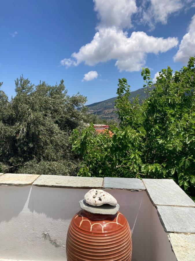 Agkyra Rooms Aladhinon Exteriér fotografie